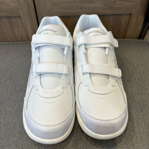 NWOB New Balance Men's 15 Extra Wide 4E White Sneakers Shoes Hook and Loop - Picture 3 of 10